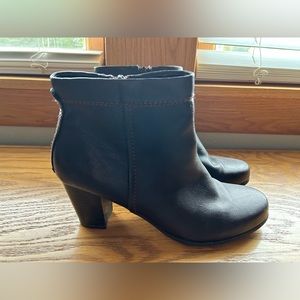 St. John’s Bay Brown Ankle Boots